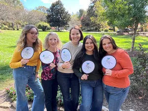 CustomStickersNow.Com