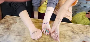 CustomStickersNow.Com