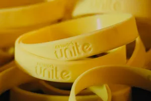 CustomStickersNow.Com