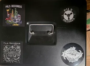 CustomStickersNow.Com - Square Stickers