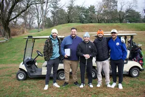 CustomStickersNow.Com