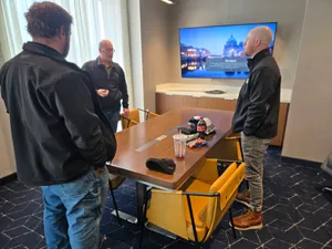 CustomStickersNow.Com