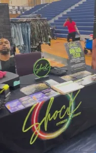 CustomStickersNow.Com