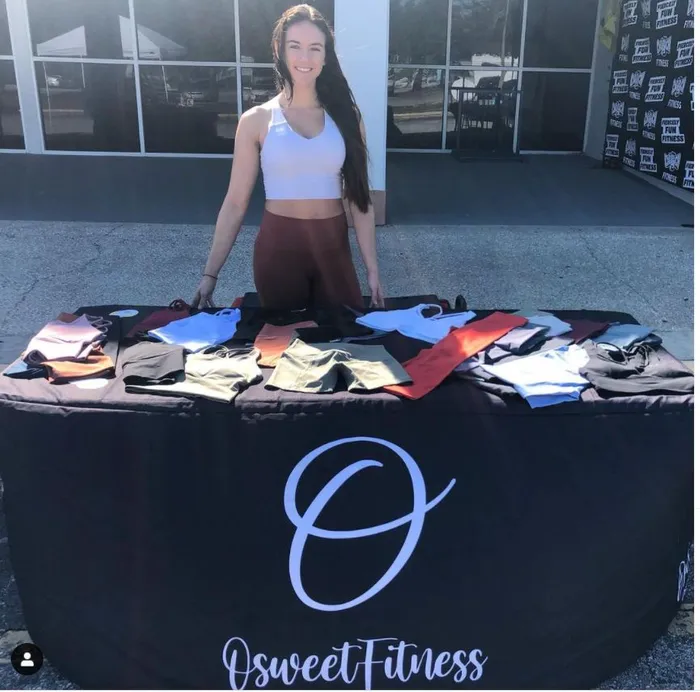 CustomStickersNow.Com