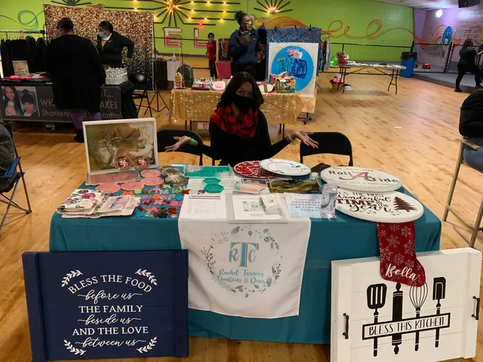 CustomStickersNow.Com