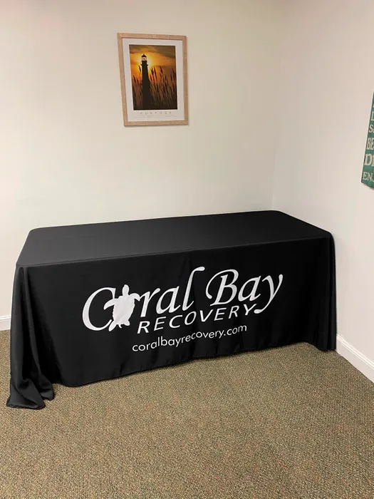 CustomStickersNow.Com