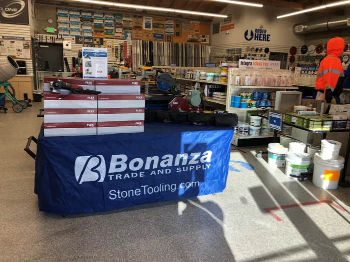 CustomStickersNow.Com