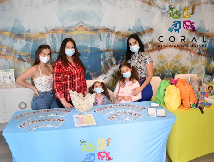 CustomStickersNow.Com