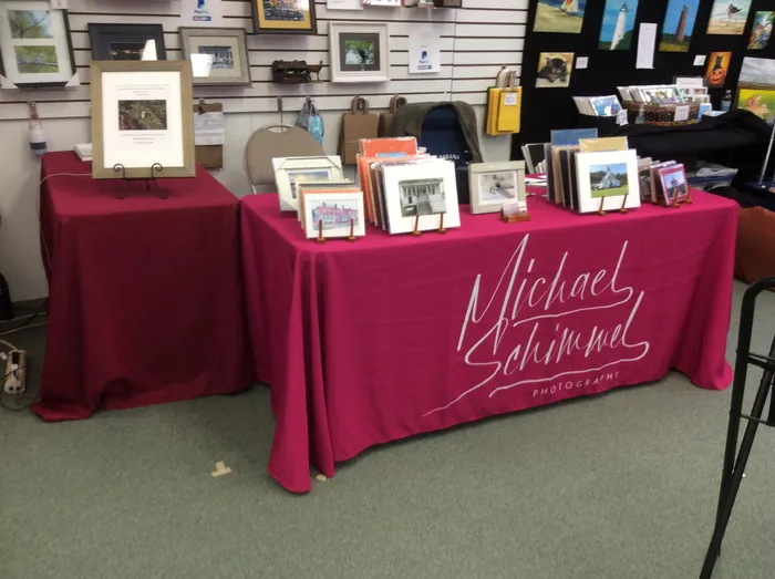 CustomStickersNow.Com