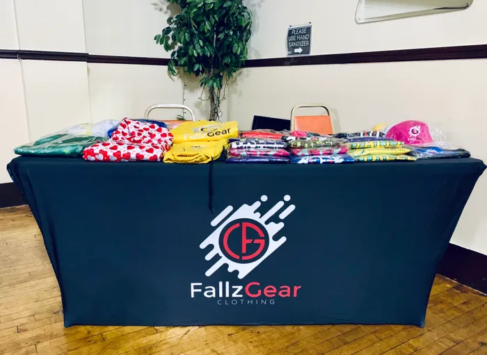 CustomStickersNow.Com