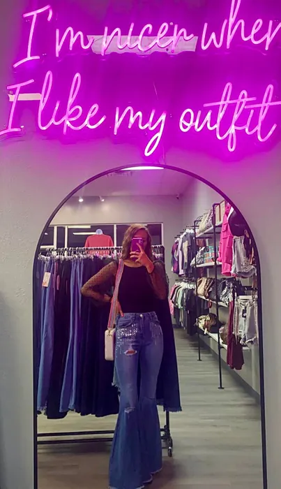 CustomStickersNow.Com