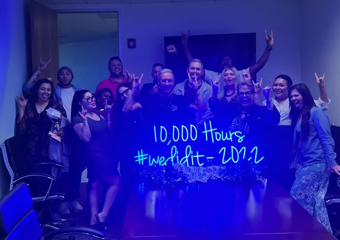 CustomStickersNow.Com