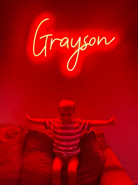 CustomStickersNow.Com