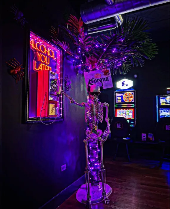 CustomStickersNow.Com