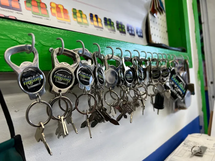 CustomStickersNow.Com