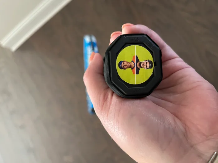 CustomStickersNow.Com