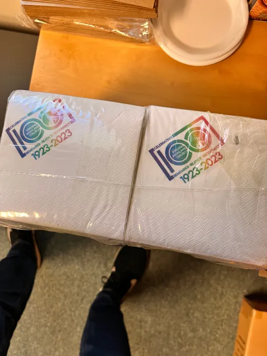 CustomStickersNow.Com