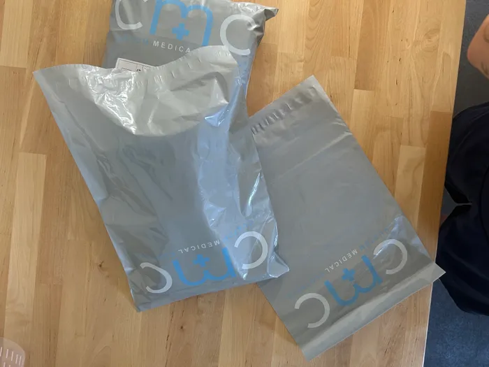 CustomStickersNow.Com