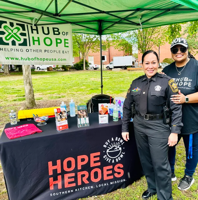 CustomStickersNow.Com