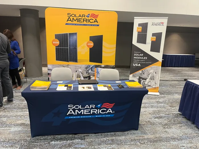 CustomStickersNow.Com