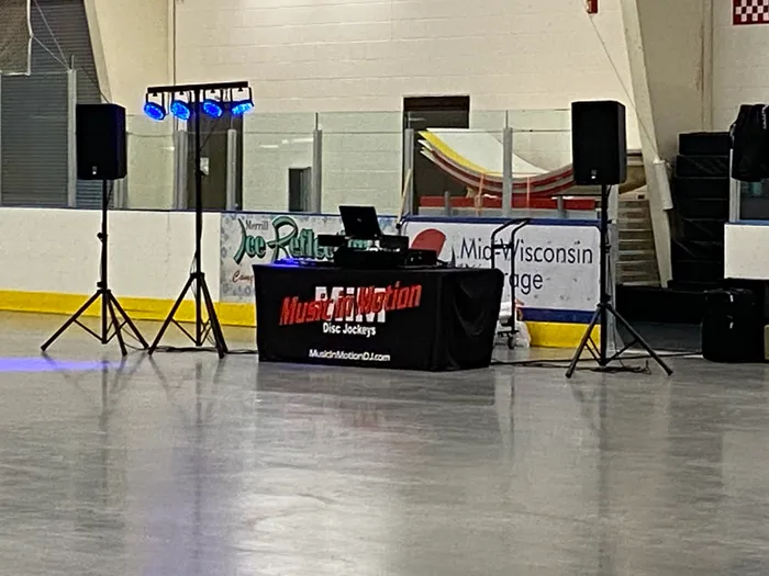 CustomStickersNow.Com