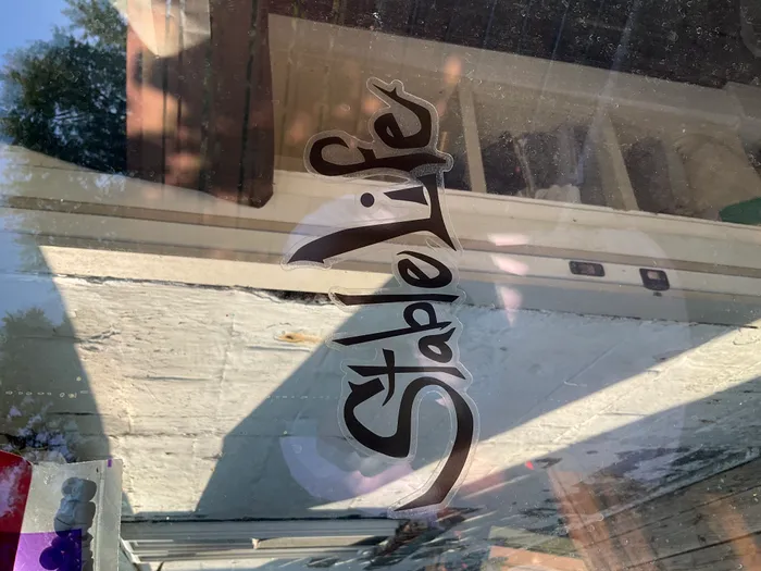 CustomStickersNow.Com