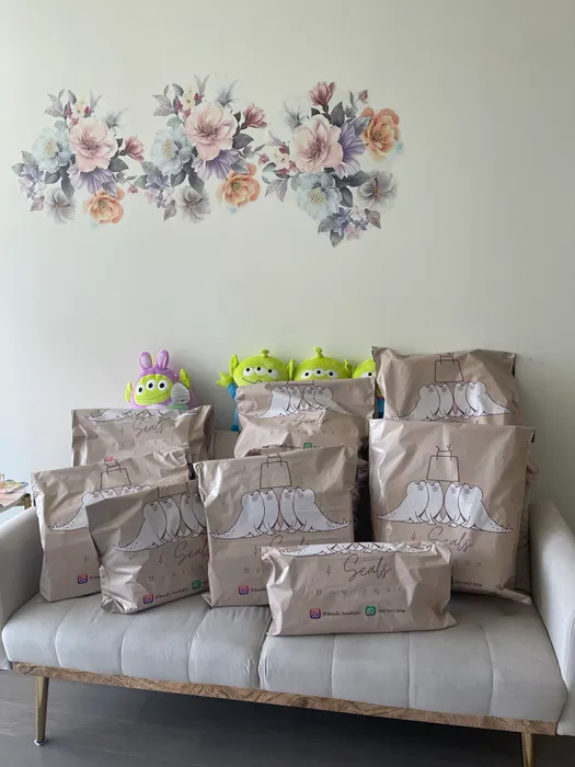 CustomStickersNow.Com