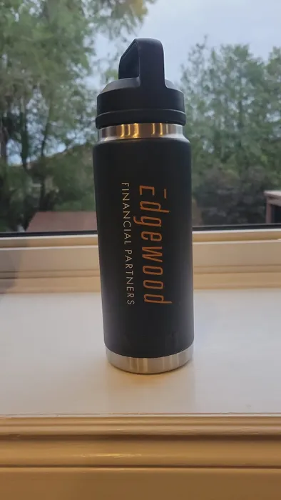 CustomStickersNow.Com