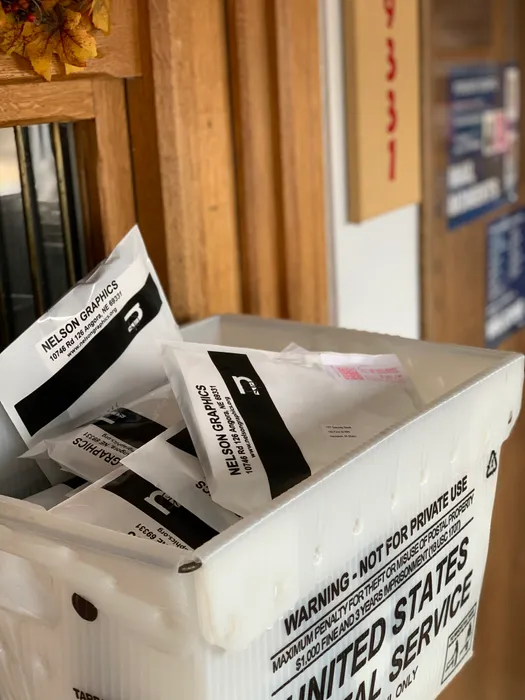 CustomStickersNow.Com