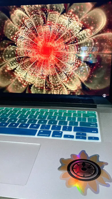 CustomStickersNow.Com