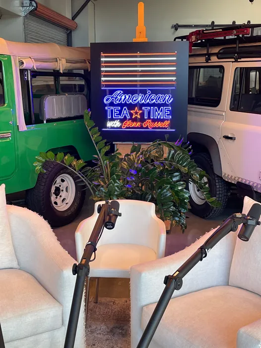 CustomStickersNow.Com - Artwork Neon Sign