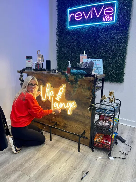 CustomStickersNow.Com - Custom Neon Sign