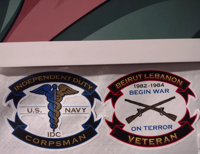 CustomStickersNow.Com - Custom Shape Stickers