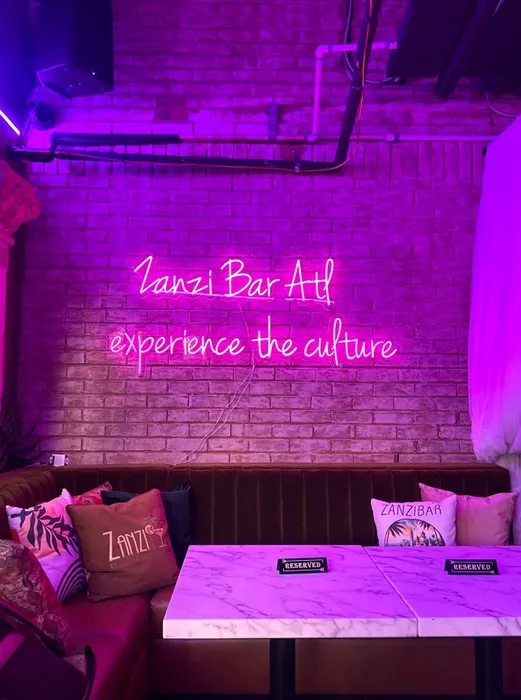 CustomStickersNow.Com - Custom Neon Sign