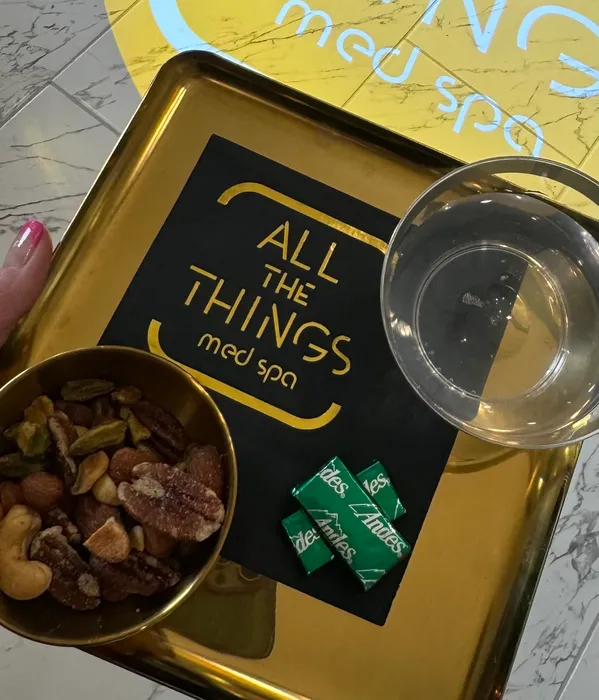 CustomStickersNow.Com - Custom Foil Stamped Beverage Napkin