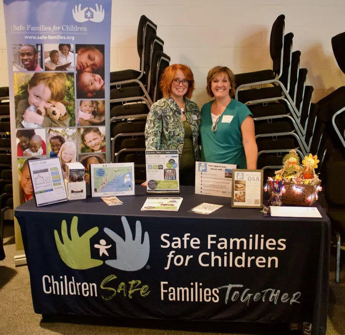 CustomStickersNow.Com - Custom Rectangle Table Covers