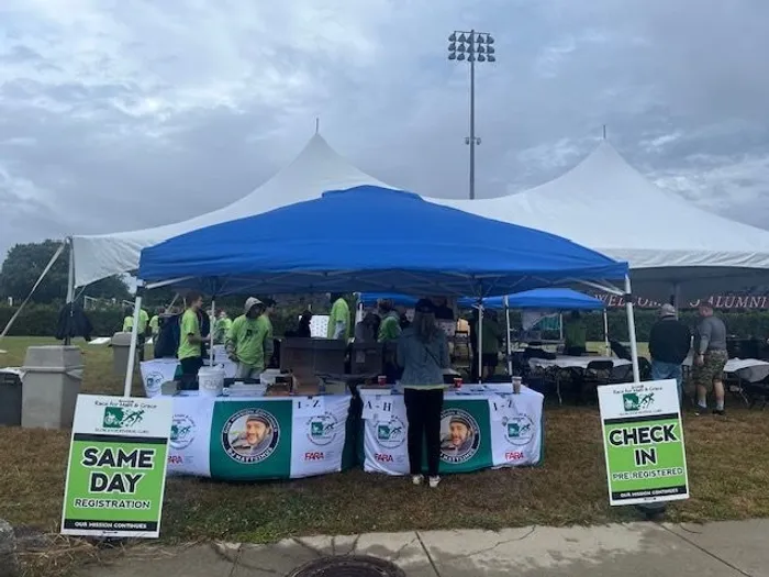 CustomStickersNow.Com - Custom Rectangle Table Covers