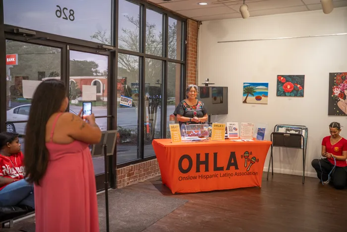 CustomStickersNow.Com - Custom Rectangle Table Covers