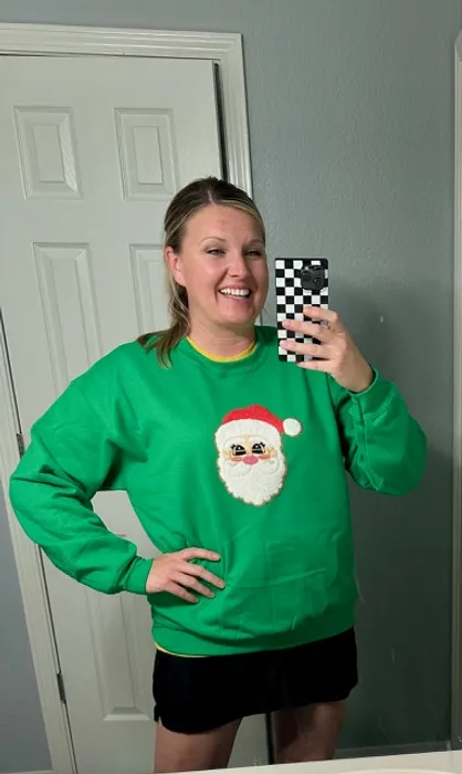 CustomStickersNow.Com - Chenille Patches