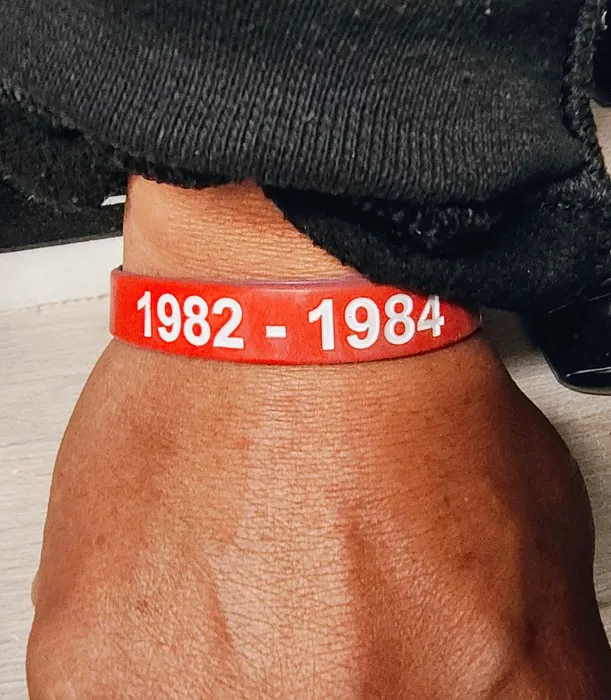 CustomStickersNow.Com - Color Coated