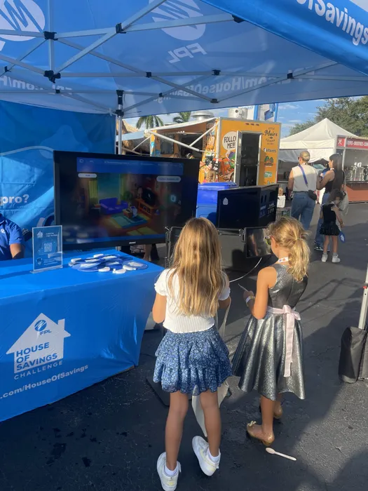 CustomStickersNow.Com - Custom Rectangle Table Covers