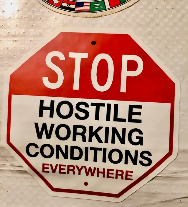 CustomStickersNow.Com - Die Cut Stickers