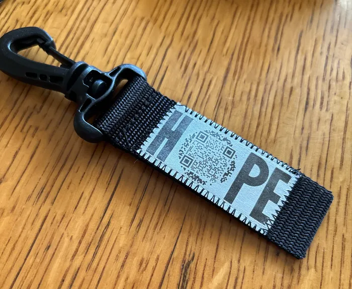 CustomStickersNow.Com - Woven Labels