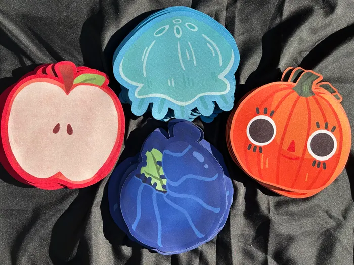 CustomStickersNow.Com - Custom Shape Die Cut Mouse Pad