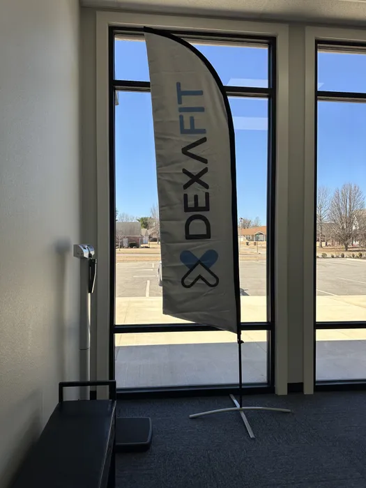 CustomStickersNow.Com - Feather Flag