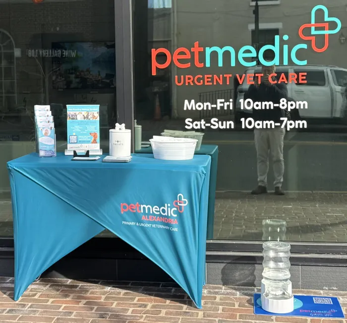 CustomStickersNow.Com - Custom Rectangle Table Covers