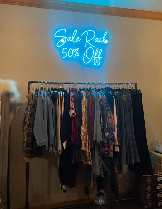 CustomStickersNow.Com - Custom Neon Sign