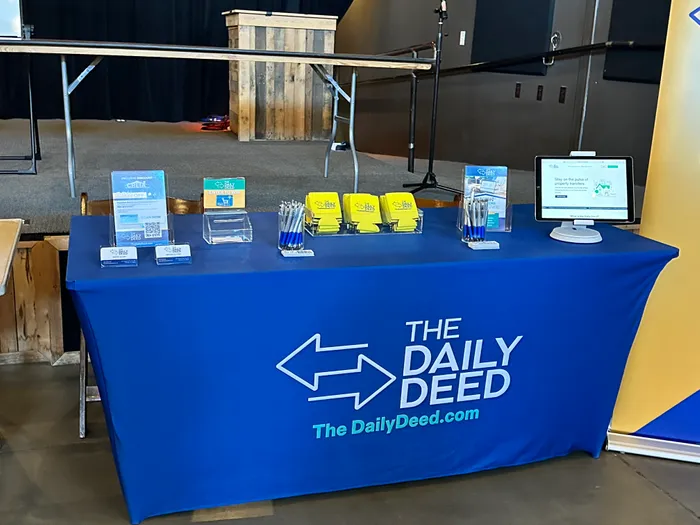 CustomStickersNow.Com - Custom Rectangle Table Covers