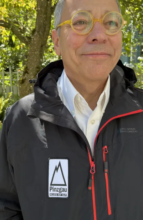 CustomStickersNow.Com - Woven Patches