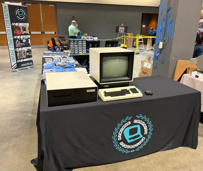 CustomStickersNow.Com - Custom Rectangle Table Covers